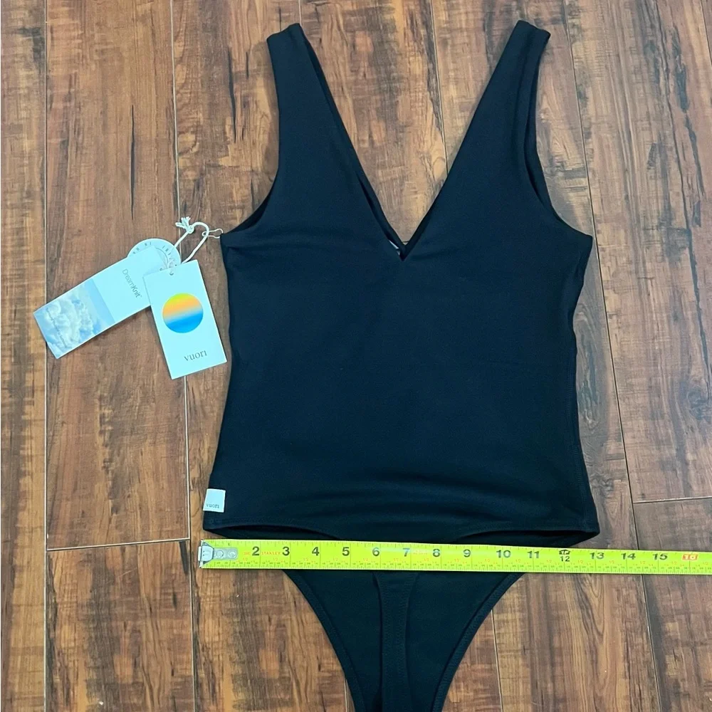 Vuori Halo Bodysuit - Picture 5 of 10
